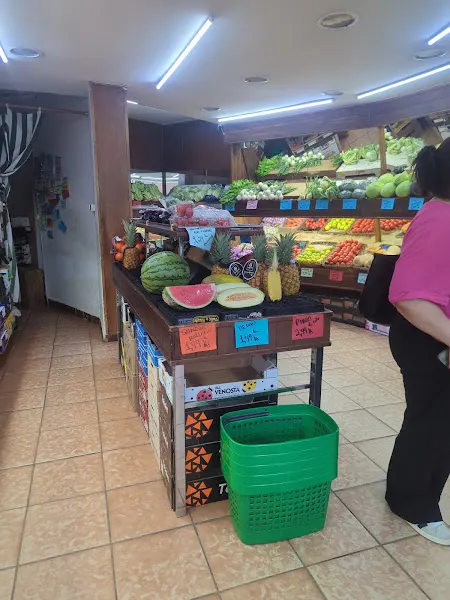 Frutas y verduras "Manu"