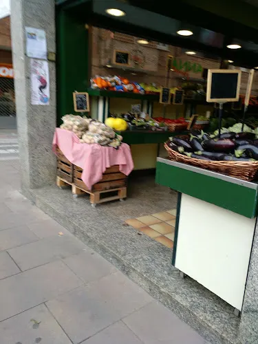 Anna Fruits