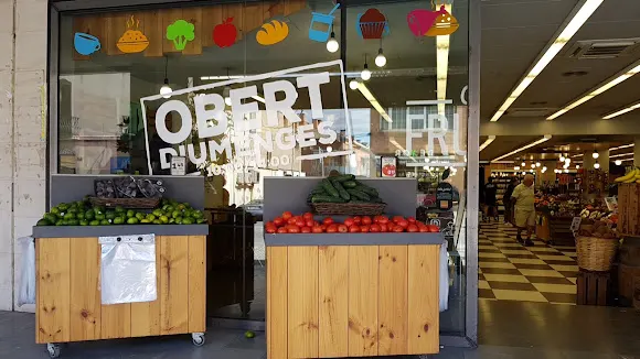 Cal Fruitós - Frutería en Palau-solita i Plegamans