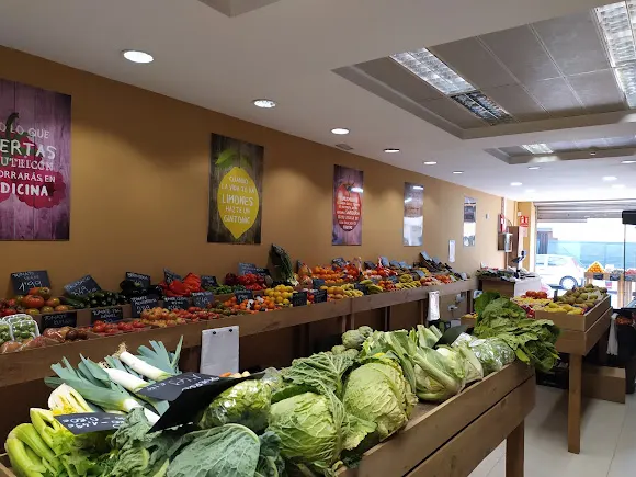 FRUTERIA ROCAMORA & SUPERMERCADO