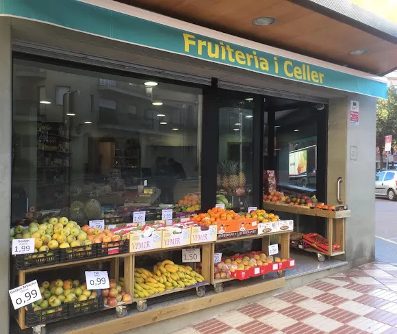 Fruiteria i Celler Jordi Bayés - Frutería en Sant Hilari Sacalm