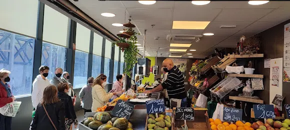 Frutas y Verduras Los Pocholos - Frutería en Zaragoza