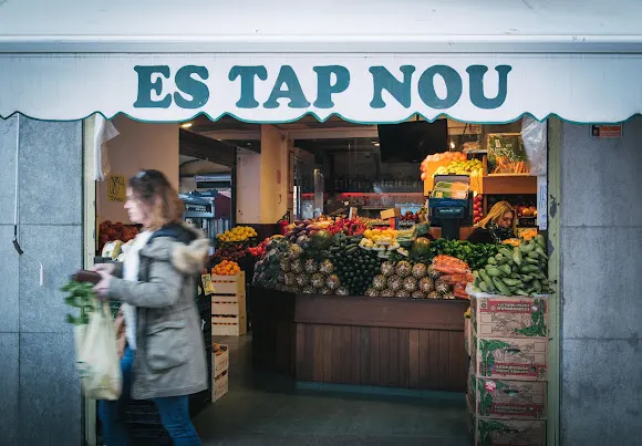 Es Tap Nou