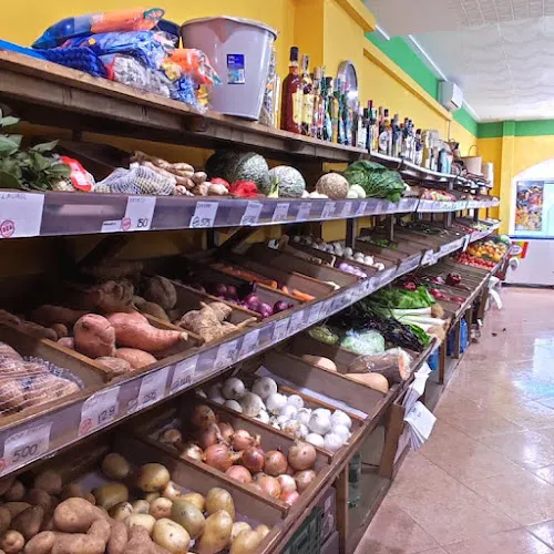 Fruiteries d'es Port S.l. - Tienda de productos agrícolas en Felanitx