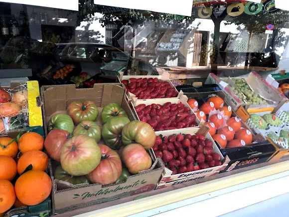 Fruteria Angeles - Frutería en Estepona