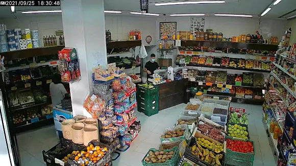 FRUTAS Y VERDURAS FRESCAS