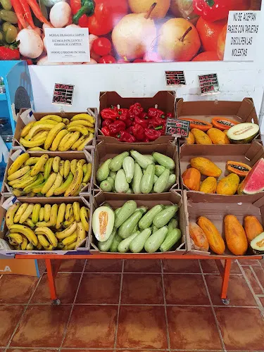 Frutas y Verduras "YERNOE"