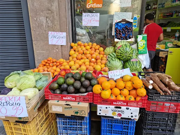 Chringuito Frutas y Verduras - Frutería en Valencia