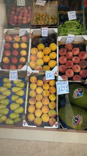 Frutas y Verduras La Gran Manzana - La Puebla de Alfinden